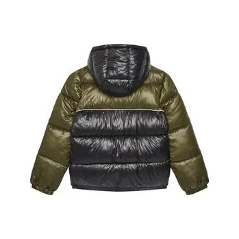 Guess Zimní bunda L5YL00 WEGY0 Černá Regular Fit 10Y