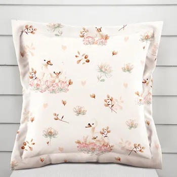 Povlak na dekorativní polštářek Bavlněný povlak na polštář s lemem Sandra SA-610 Labutě mezi lekníny na bílém 40 x 60 cm