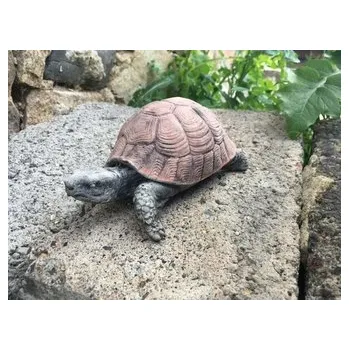 Zahradní dekorace Zahradní betonová dekorace - Želva červená