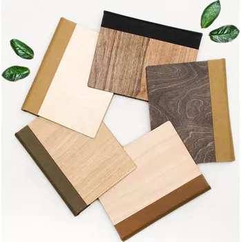 Zápisník Dědova dílna Dřevěný zápisník čistý Papír: Bez linek (čistý), Dřevo: Buk