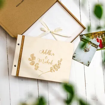 Fotoalbum Dědova dílna Dřevěné fotoalbum Eukalyptus se jmény Počet a barva papírů: Bílé - 30 listů