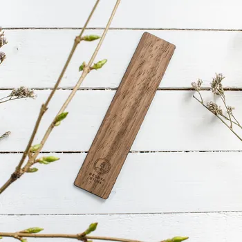 Doplněk ke knize Dědova dílna Záložka Jatoba