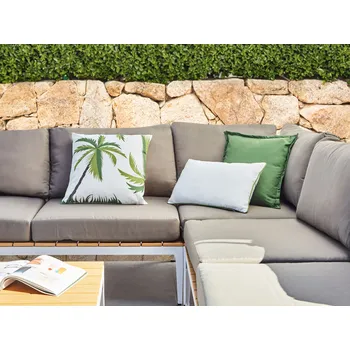 Venkovní osvětlení Sada 3 venkovních dekorativních polštářů zelená polyester rostlinný vzor zahrada příslušenství Beliani