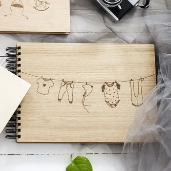 Dědova dílna Kroužkové fotoalbum Šňůra Počet a barva papírů: Bílé - 30 listů