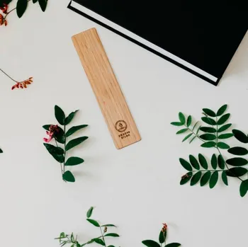 Doplněk ke knize Dědova dílna Záložka Dub