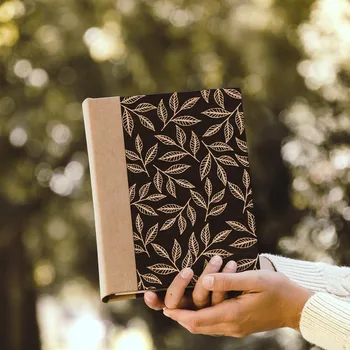 Zápisník Dědova dílna Dřevěný zápisník Listí Papír: Linkovaný