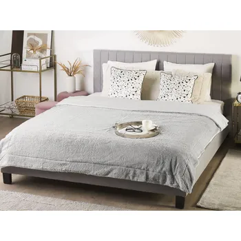 Přehoz na lůžko Přehoz přes postel deka světle šedý plyš 180 x 200 cm, do ložnice Beliani