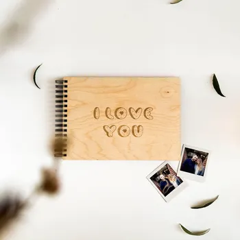 Fotoalbum Kroužkové fotoalbum I love you Počet a barva papírů: Černé - 30 listů