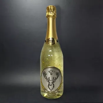 GOLDWINE Šumivé víno víno se zlatými lupínky - etiketa Lovu zdar
