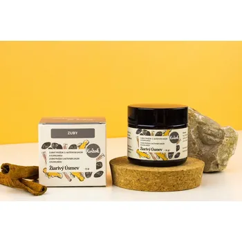 zubní pasta Kvítok Zubní prášek Zářivý úsměv