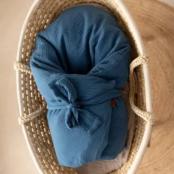 Zavinovačka Péřová mušelínová zavinovačka 80 × 80 / modrá