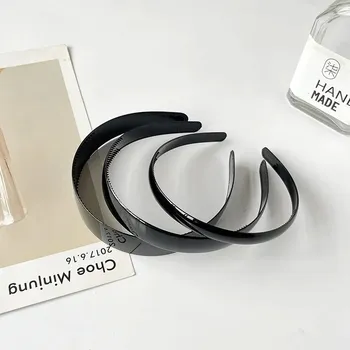 Čelenka Lesklá černá pánská čelenka do vlasů | doplněk do vlasů - 14 3ks