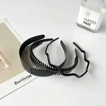 Čelenka Lesklá černá pánská čelenka do vlasů | doplněk do vlasů - 22 3ks