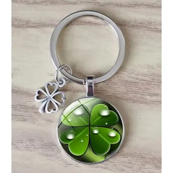 Klíčenka čtyřlístek (zelená) 15