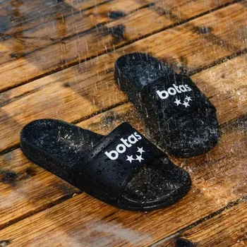 Dámské pantofle Botas Flopy Dark - Dámské gumové pantofle černé | česká výroba ze Zlína 37 EU