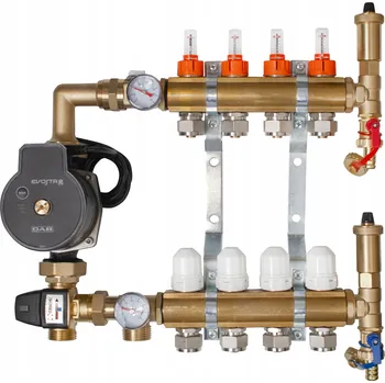rozdělovač topení Rozdělovač s čerpadlovou skupinou BraxTherm RTM-TAS-DEZZ-04 pro podlahové topení