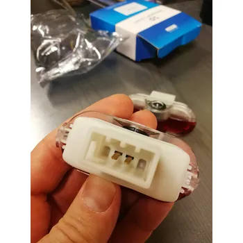 Logo projektor Svítící LED logo FORD projekce ze dveří na silnici, sada