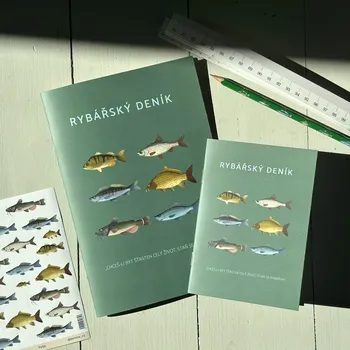 Zápisník Be Nice EKO Rybářská dárková sada - deník, tužka, metr, samolepky Sada deník A5, plecháček, tužka, samolepky, metr