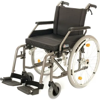 Invalidní vozík 118-23 PLUS, Invalidní vozík s brzdami, šířka sedu 43 cm