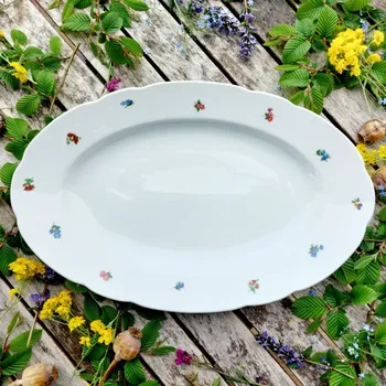 ROSE mísa oválná 39 cm, házenka, Thun 1794 (Porcelánový podnos 2. jakost)