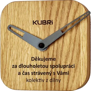 Hodiny KUBRi 0039 - nástěnné dubové hodiny textem dle Vašeho zadání