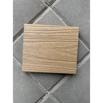 Plot ZLATÝ DUB Plotové prkno WPC 20 x 140 x 2200 mm