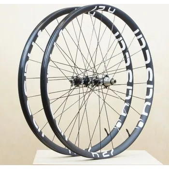 Zapletené kolo Zapletená kola KASTAR K27 White titan osa