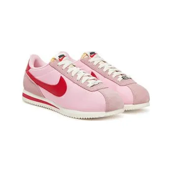 Dámské tenisky Sneakersy Nike W Cortez Txt HF9994 600 Růžová 36