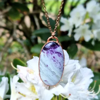 Náhrdelník Kammererit - přívěsek/náhrdelník AUTORSKÁ TVORBA ŠPERKŮ Z MINERÁLŮ