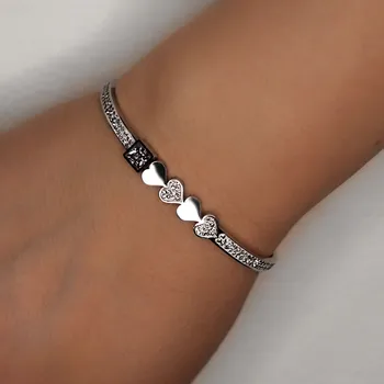 Náramek Ocelový náramek zabalený v dárkové krabičce č. 885