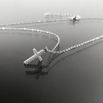 Náhrdelník Jemný ocelový náhrdelník křížek s krystaly č. 1311