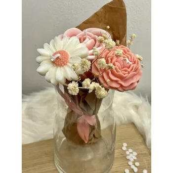 Svíčka Kytice - malá Barva: Fialová, Vůně: Třešeň & Mandle