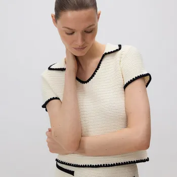 Dámský svetr Reserved - Polo svetr - krémová - 188HE-01X - 188HE-01X-S