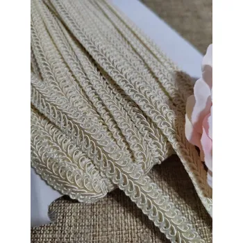 Krajka Saténový prýmek šíře 11 mm smetanový