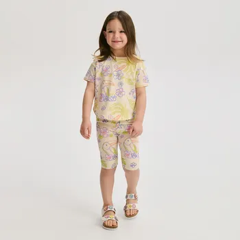 Dívčí kalhoty Reserved - Vzorované cyklistické šortky - béžová - 2414N-08X - 2414N-08X-110