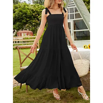 Dámské šaty Šaty s čtvercovým výstřihem Barva: Černá, Velikost: M