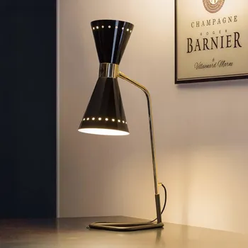 Lampička Stolní lampa Stilnovo Megafono, černá, výška 62 cm, kov - Délka kabelu 170 cm; Ø stínidla na lampu 13,6 cm; základna - délka 20,8 cm, šířka 16,7 cm černá, zlatá 2 x 6 W LED - Doprava zdarma
