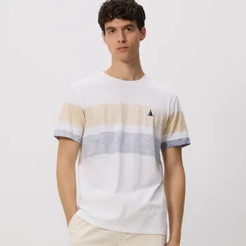 Pánské tričko Reserved - Tričko střihu regular s výšivkou - bílá - WC957-00X - WC957-00X-3XL