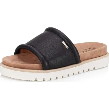 Dámské pantofle Mustang Dámské nazouváky MUSTANG 1461701-9 černá S5 42