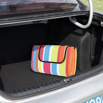 cyklosedačka Detex® Pikniková deka 195×150 cm – barevná, voděodolná