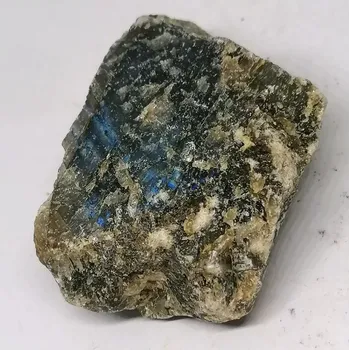 Sběratelství Labradorit přírodní minerál s iridescencí