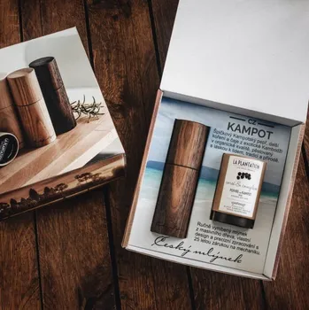 Koření La Plantation Dárková sada s luxusním mlýnkem z ořešáku s černým Kampotským pepřem