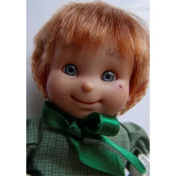 Panenka Skřítek holka Faustýna od firmy Lamagik ze Španělska ( Medievales - 18 cm)