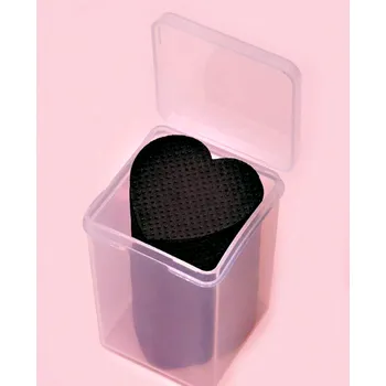 Dezinfekce Manikúrní hladké ubrousky s dírkami - černá srdce 200ks v plastové krabičce