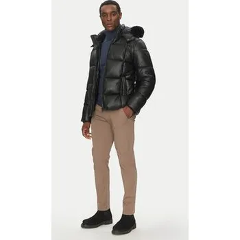 Guess Zimní bunda M4BL33 WGJB0 Černá Regular Fit M