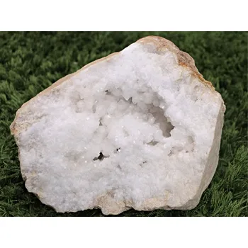 Drahý kámen Magieprirody.cz Křišťálová geoda 5.45 kg - 22x14x16 cm Brazílie #KRG05