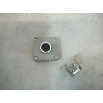 Stykač EPM Ovládací tlačítko s průčelní deskou a spínačem T6 P1A Varianta: T6 P1A černé