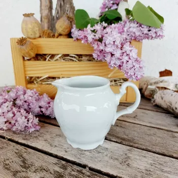 Konvice na čaj BERNADOTTE mlékovka 250 ml, bílá, Thun 1794 (Porcelánová mlékovka 2. jakost)