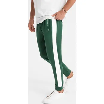 Pánské tepláky s kontrastním lemováním - tmavě zelené V7 OM-PASK-0229 - L