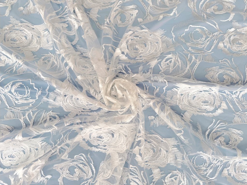 Svatební krajka ivory s květinovým vzorem růží